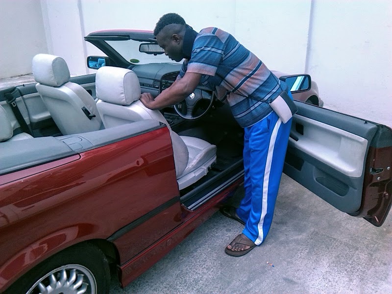 CAR WASH Macky Mbiyavanga Business Express - Photo 3